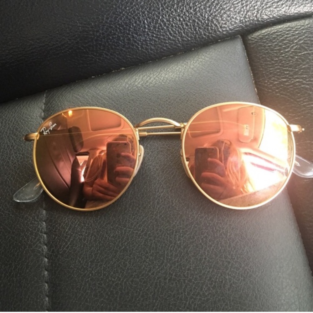 Ray Ban Round Rose Gold Sunglasses